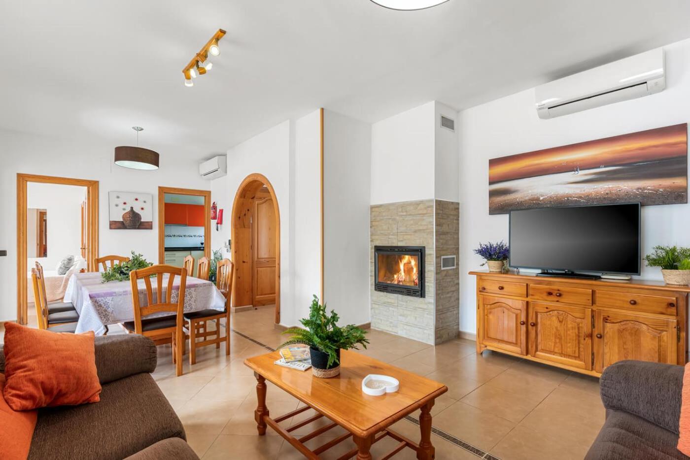 Villa Mercedes - Plusholidays كاليبي المظهر الخارجي الصورة