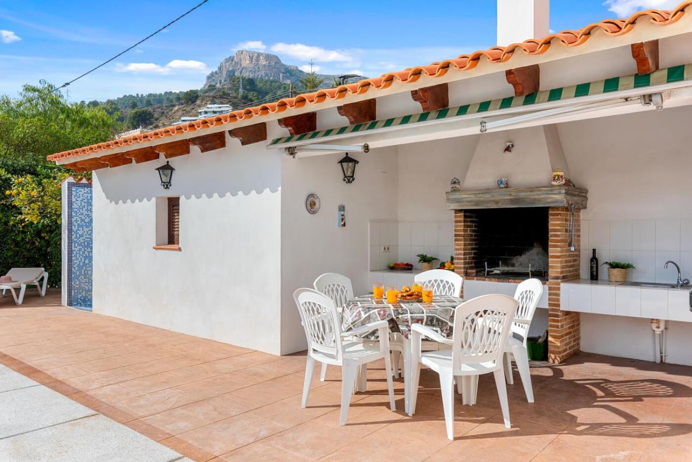 Villa Mercedes - Plusholidays كاليبي المظهر الخارجي الصورة